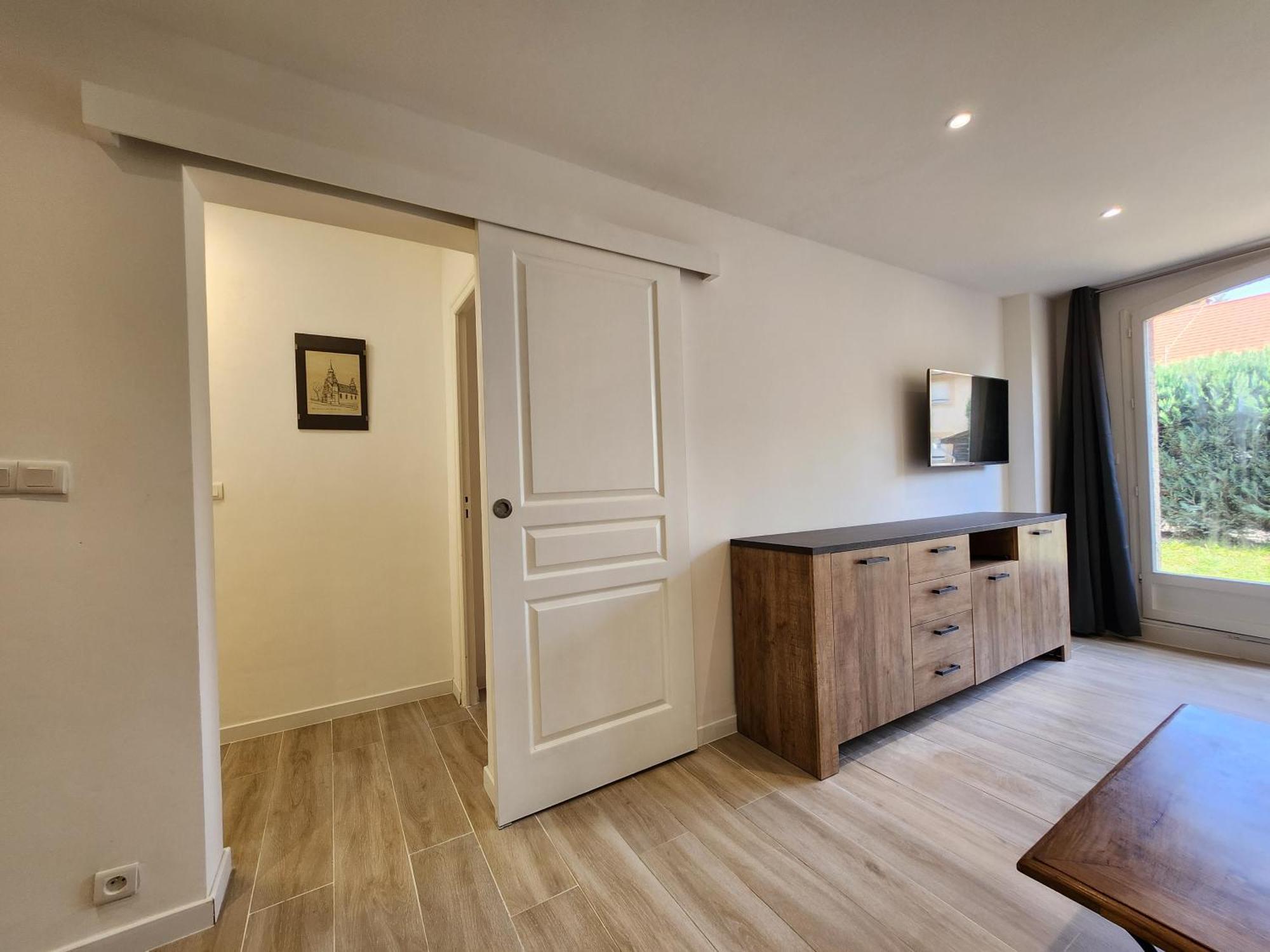 Appartement T3 Avec Jardin Proche Village Сен-Бонне-ан-Шансор Экстерьер фото